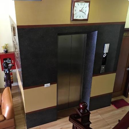 Hanoi Airport Premium Hotel Экстерьер фото